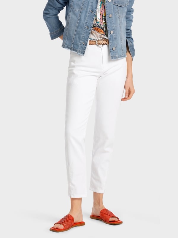 Marc Cain Modell SILEA – Jeans “Rethink Together” Letzter Tag