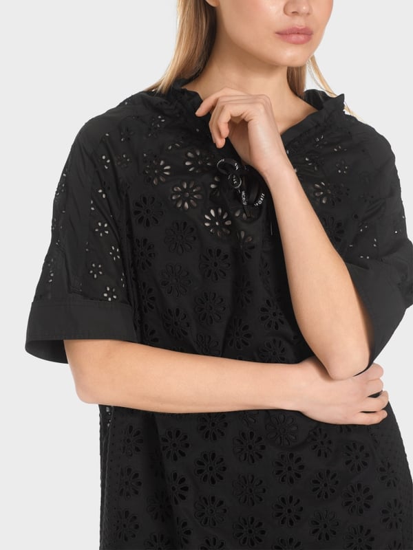 Marc Cain Kleid mit Lochstickerei Auslauf