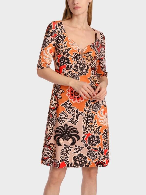 Marc Cain Kurzes Kleid in Empire-Linie Schlussverkauf