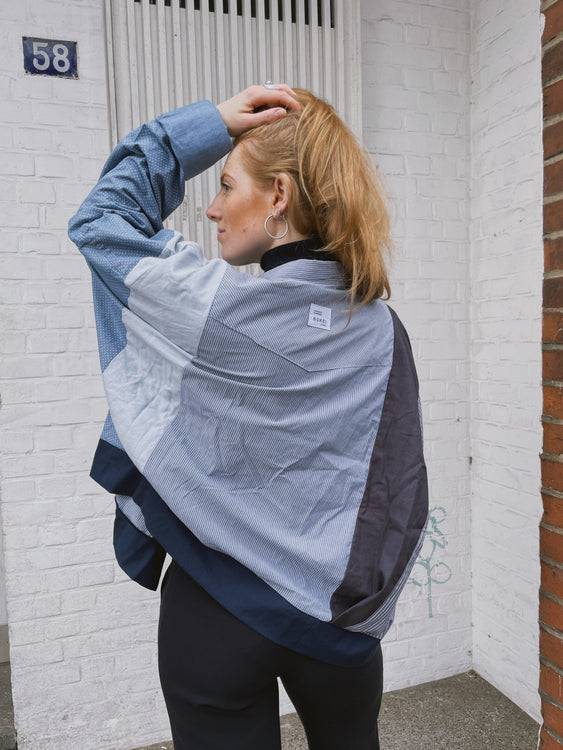 ﻿Nonoi Studio Blouson // Dunkelblau // Onesize Zeitbegrenzte Promotion