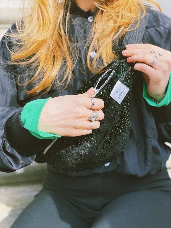 Nonoi Studio Bauchtasche BENJA // Schwarz + Glitzer Meist gekauft