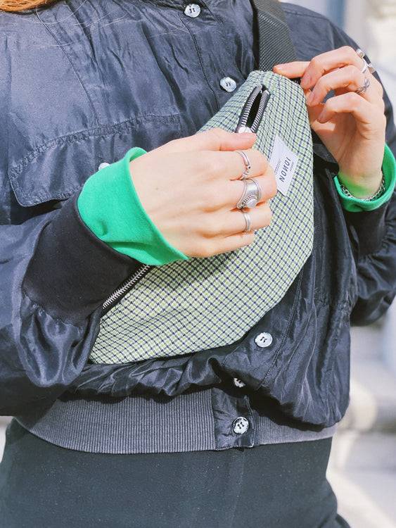 Nonoi Studio Bauchtasche BOBBY // Blau + Grün Kariert Kostenloser Versand