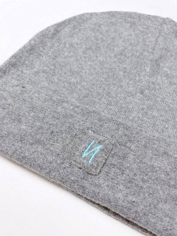 Nonoi Studio GRAUE MÜTZE "AUCKLAND" AUS KASCHMIR // UNISEX Großer Ausverkauf