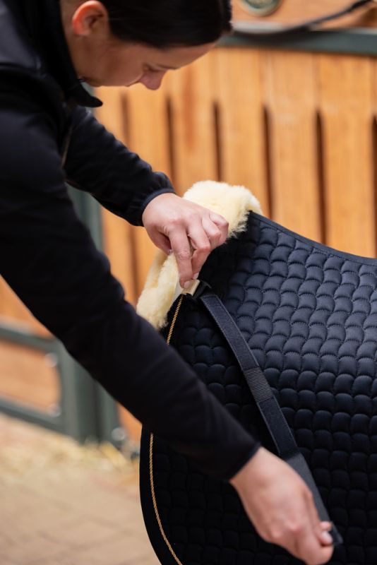 Pikeur LAMMFELL Sonderangebot