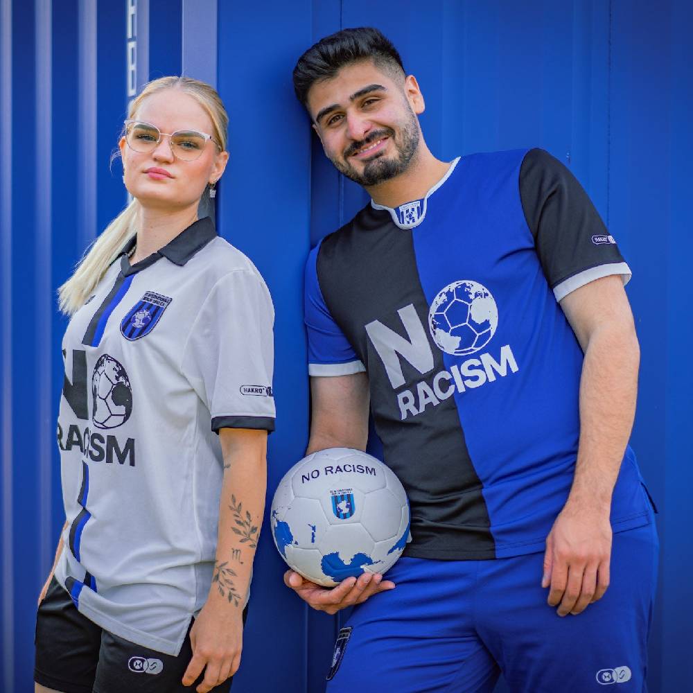 Runamics DAS TRIKOT - FC INTERNATIONALE (Vorverkauf) Fabrikladen