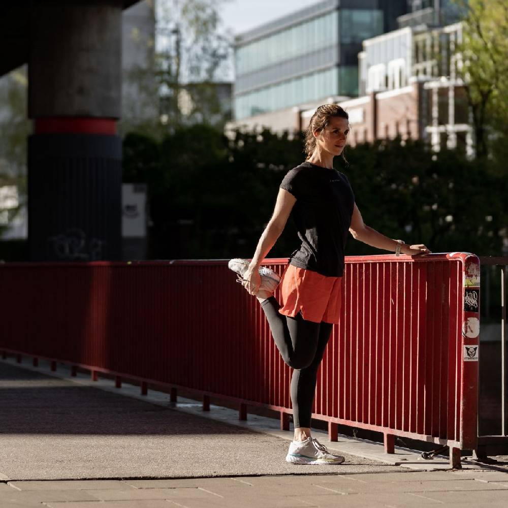 Runamics Superlight Merino Laufshirt Damen, schwarz Fabrikverkauf