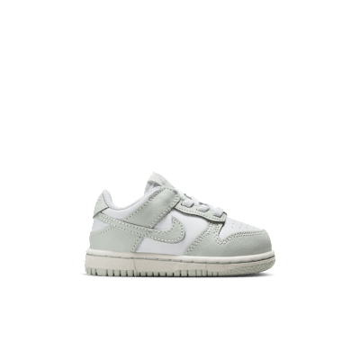 Nike Dunk LowSchuh für Babys und Kleinkinder Kauf eins, bekomm eins gratis