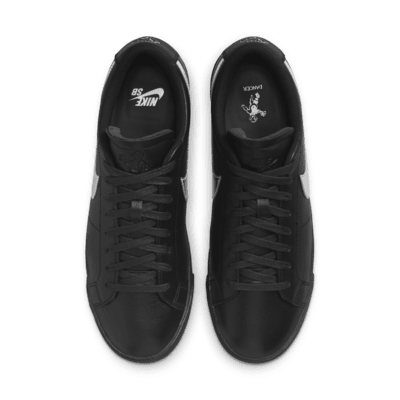 Nike SB Zoom Blazer Low x Dancer SkateboardsSchuh (Herren) Discount Store für neue Produkte