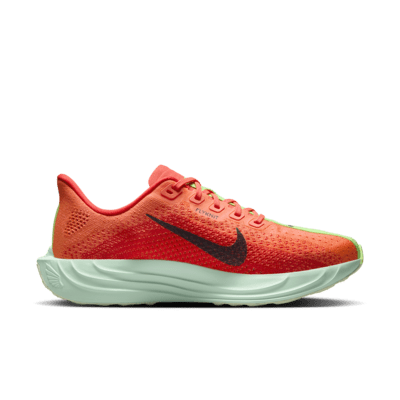 Nike Pegasus PlusStraßenlaufschuh (Damen) Fabrikladen