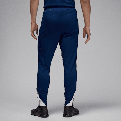 Paris Saint-Germain Strike FourthJordan Dri-FIT Fußballhose aus Strickmaterial für Herren Neuheiten
