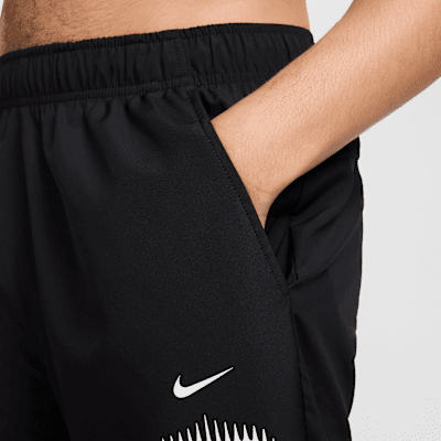 Nike FormVielseitige Dri-FIT-Hose (Herren) Nur für heute
