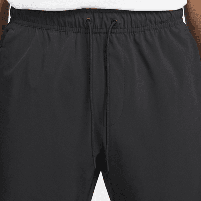 Nike UnlimitedVielseitige Dri-FIT Hose mit Reißverschluss am Bündchen für Herren Super Rabatt
