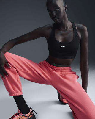 Nike Swoosh Light SupportSport-BH ohne Polster für Damen