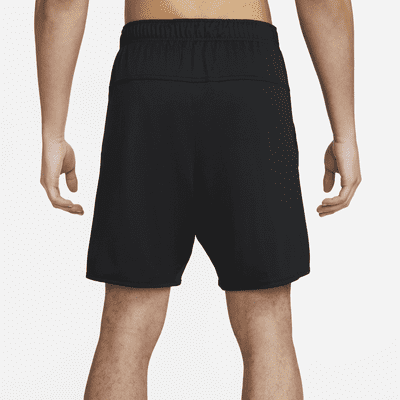 Nike TotalityVielseitige Dri-FIT Herrenshorts ohne Futter (ca. 18 cm) Neueste Mode