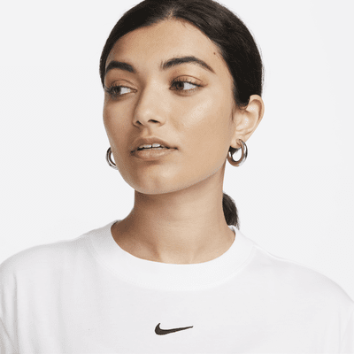 Nike Sportswear EssentialDamen-T-Shirt Exklusive Angebote