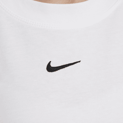 Nike Sportswear EssentialDamen-T-Shirt Exklusive Angebote