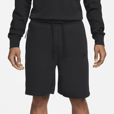 Nike Sportswear Tech FleeceHerrenshorts Bestseller