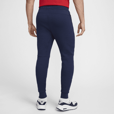 Paris Saint-Germain Tech FleeceNike Fußball-Jogger (Herren) Nur noch ein Tag übrig
