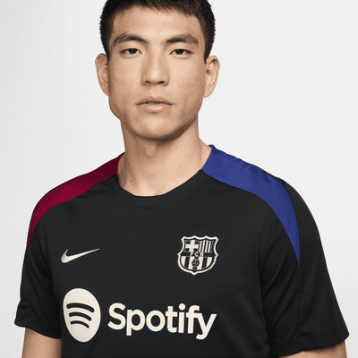 FC Barcelona StrikeNike Dri-FIT Kurzarm-Fußballoberteil aus Strickmaterial (Herren) 50% Rabatt mit kostenlosem Versand