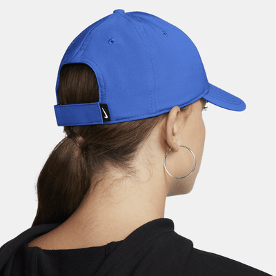 Nike Dri-FIT ClubStrukturierte Swoosh-Cap Im Verkauf