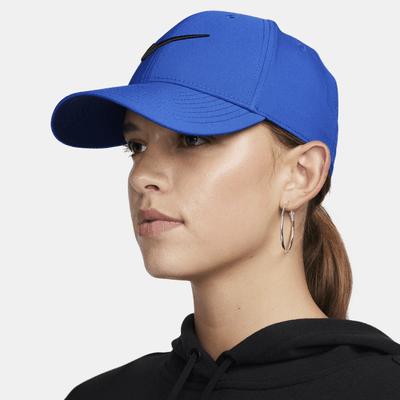 Nike Dri-FIT ClubStrukturierte Swoosh-Cap Im Verkauf