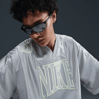 Nike Sportswear StreetOversize-Kurzarmtrikot mit Grafik (Damen) Cyber Monday