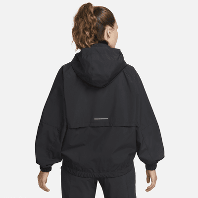 Nike Storm-FIT SwiftDamen-Laufjacke Vierteljährliche Förderung