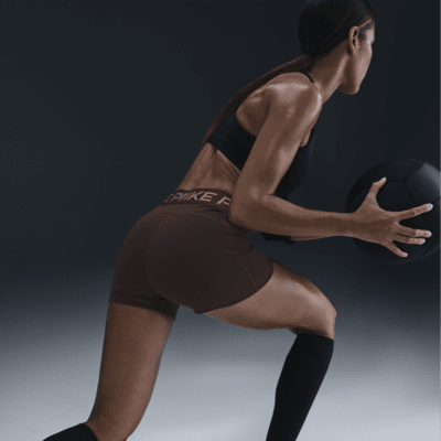 Nike Pro Leak Protection: PeriodensichereBike-Shorts (ca. 7 5 cm) mit mittelhohem Bund (Damen) Hotsell